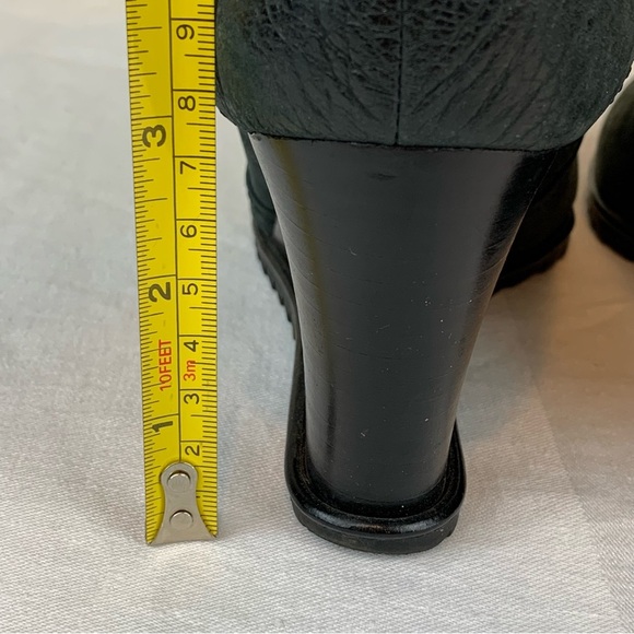 Kenneth Cole Reaction Leather Storm Wedge Ankle Boot- Sz 7 - Picture 5 of 13